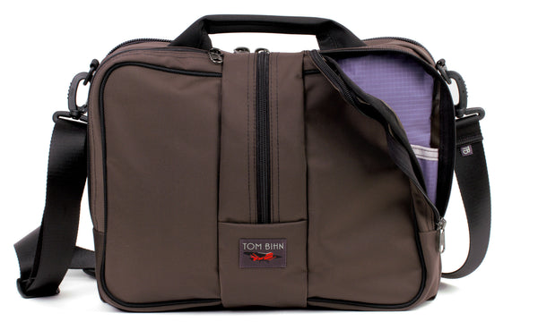 Pilot in Ursa (greyish brown) Ballistic with Dusk (blue-grey with light blue-grey grid) 210 Cerylon interior.